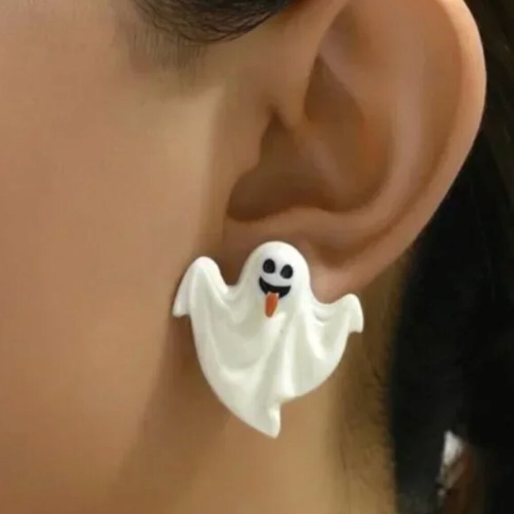 ⭐️❤️ FREE Ghost Halloween Boo Hipster Goth Gothic Modern Stud Girly Hip Earrings